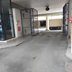 Jolie Chambre Plein Centre Parking Securise Gratuit